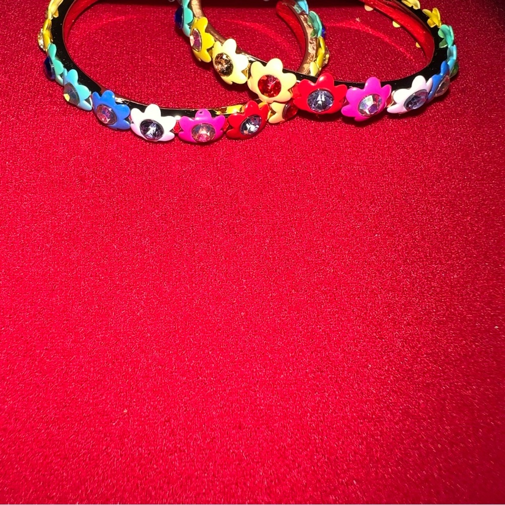 Authentic - Picture 4 of 6